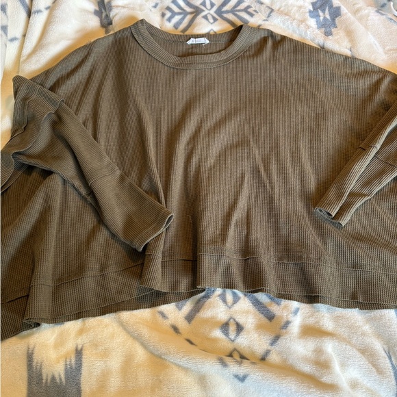 Lauriebelles Top - Picture 4 of 8